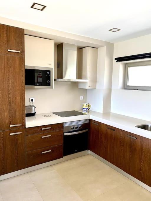 Apartamento New Stunning Ocean Aprt In 